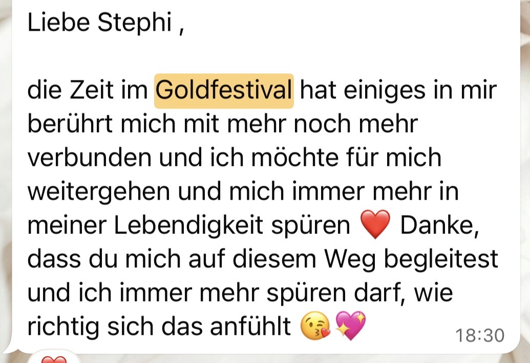 Eine Teilnehmerin berichtet von mehr Verbundenheit und Lebendigkeit